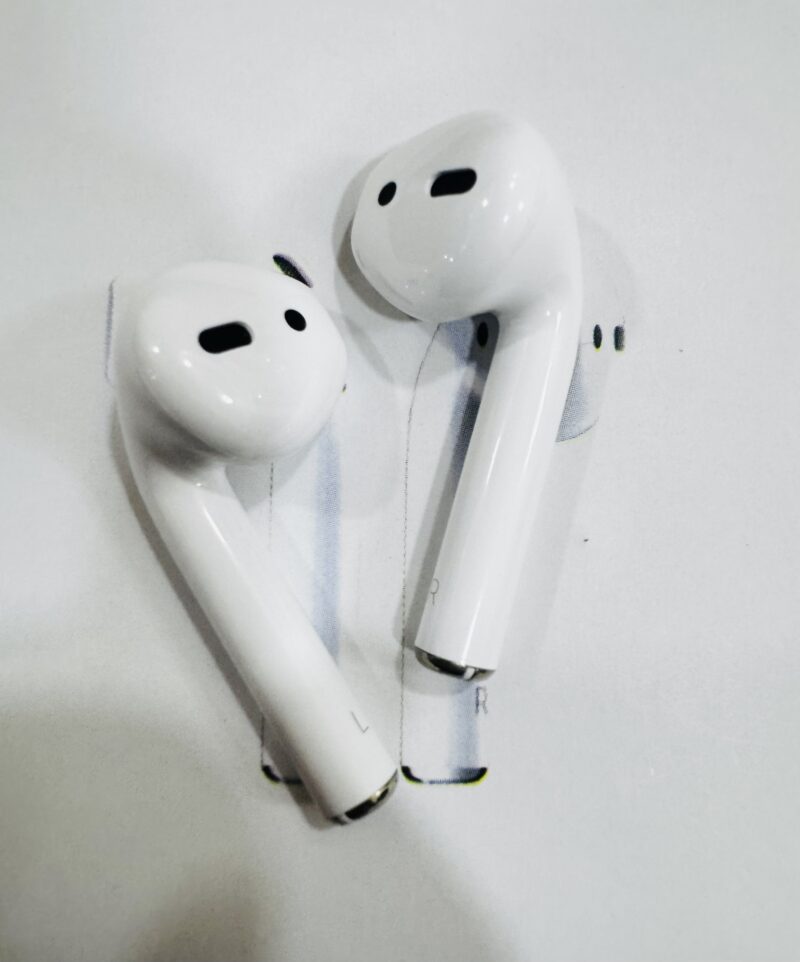 Apple Airpods 2 Buds - Image 3